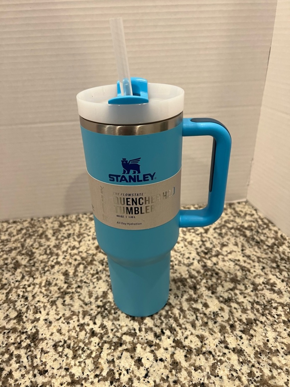 Stanley Quencher H2.0 Tumbler Mug - Light Blue New 40 Oz